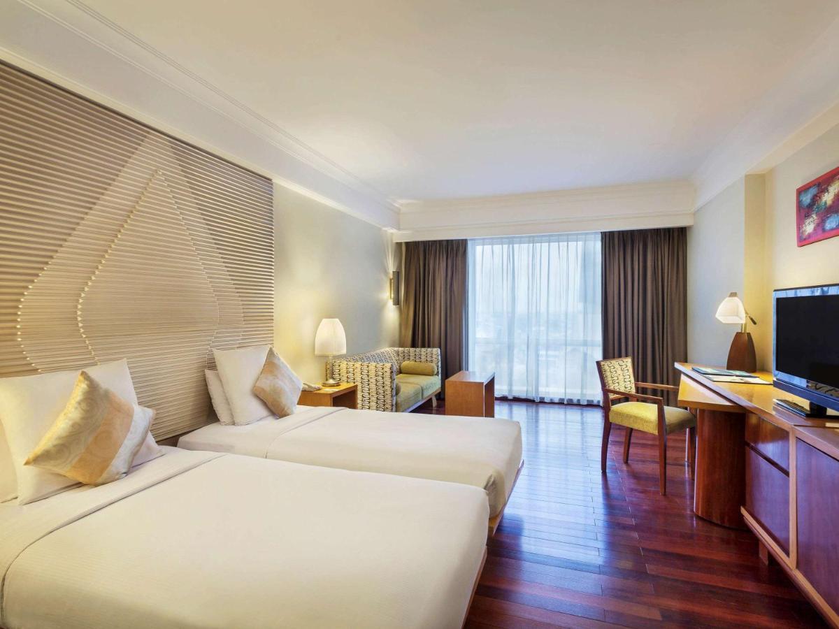 Novotel Semarang Eksteriør bilde
