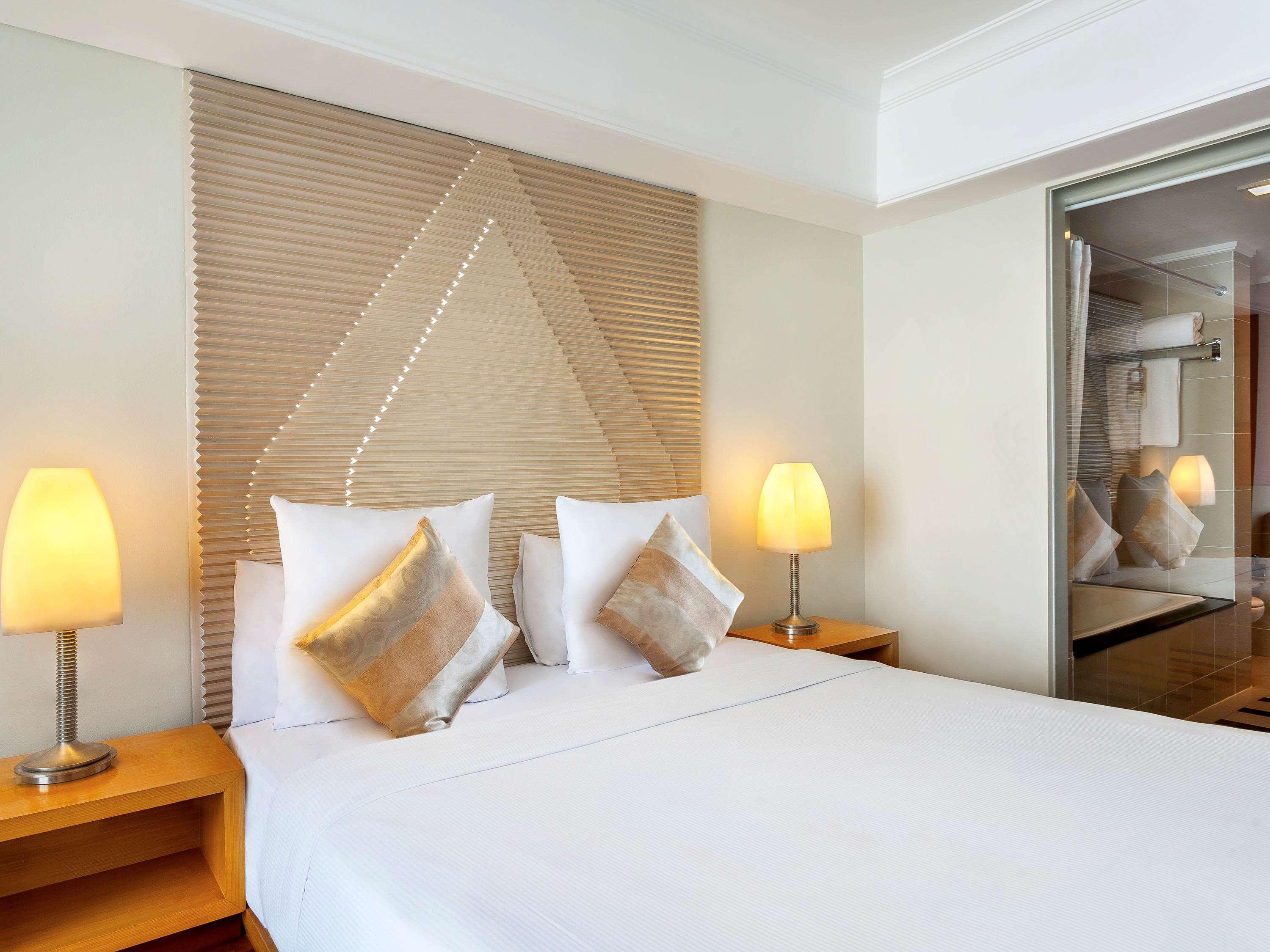 Novotel Semarang Eksteriør bilde