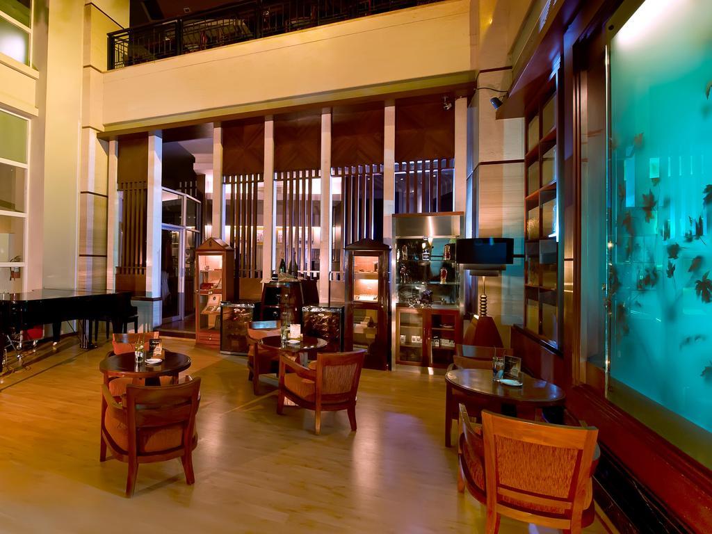 Novotel Semarang Eksteriør bilde